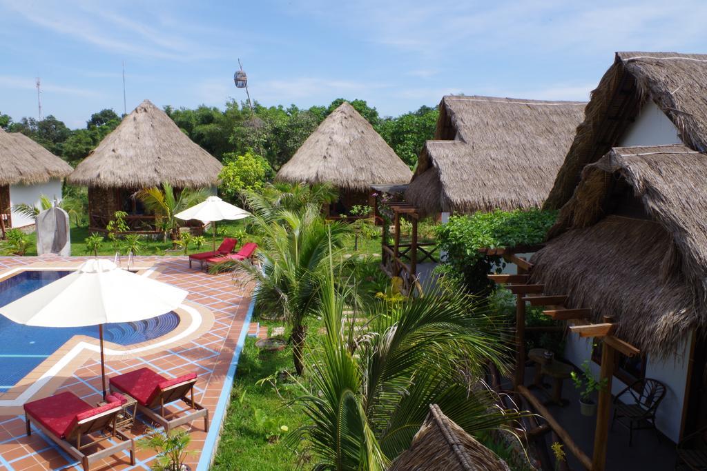 Darica Resort Kep Bilik gambar
