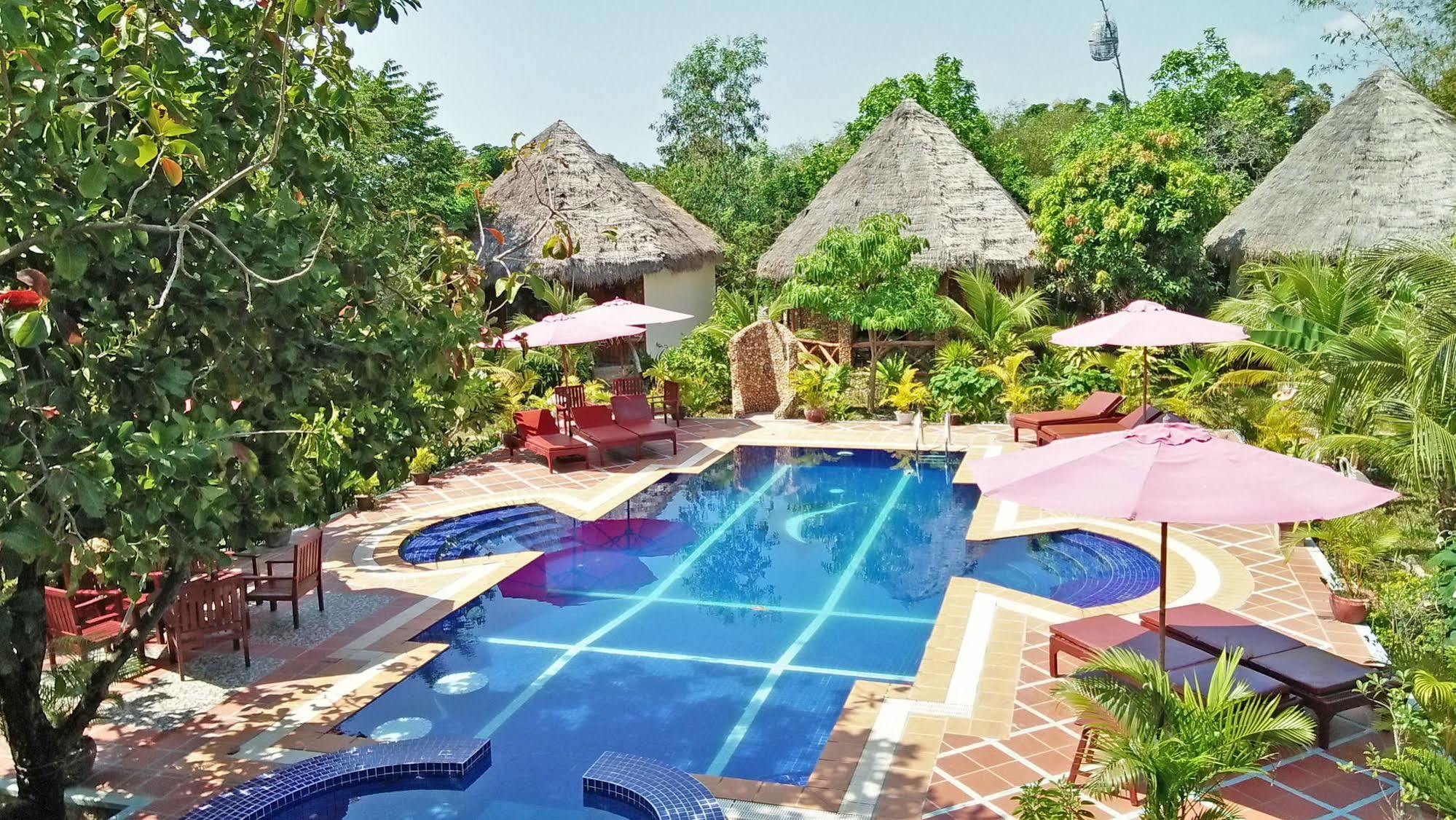 Darica Resort Kep Luaran gambar